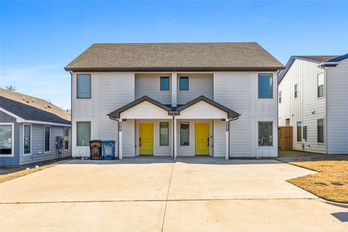 2610 S Fannin Ave, Denison, TX, 75020-7613 | Card Image