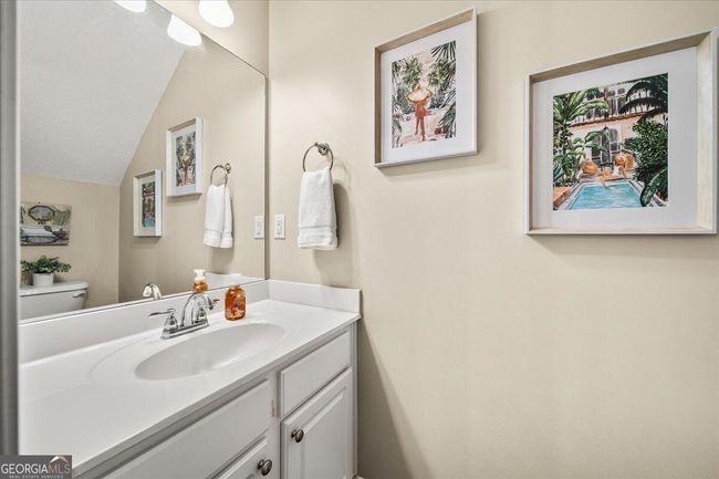 13206 Marrywood Dr, Townhouse with 3 bedrooms, 3 bathrooms and 2 parking in Alpharetta GA | Image 16