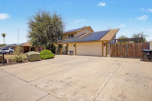 3960 W Glenaire Dr, Phoenix, AZ, 85053-5459 | Card Image