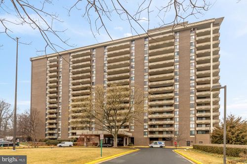 apt-303-1800 Old Meadow Rd, MCLEAN, VA, 22102-1821 | Card Image