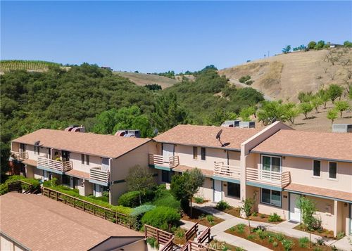 123 Olive St, Paso Robles, CA, 93446-3349 | Card Image