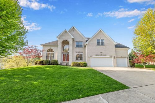 523 W Ruhl Rd, Palatine, IL, 60074-1045 | Card Image