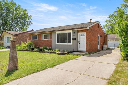 30771 Parkwood St, Westland, MI, 48186-5316 | Card Image
