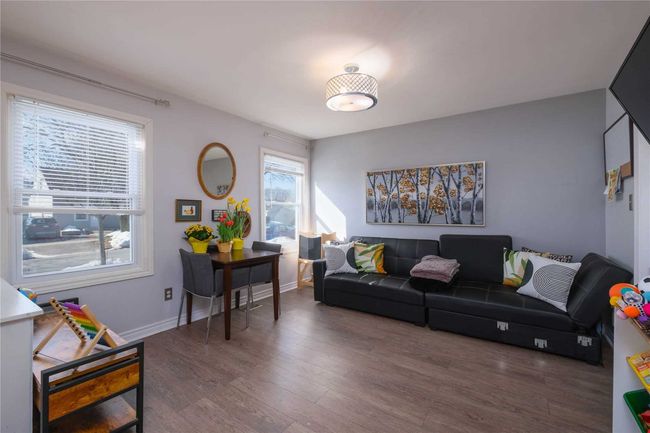 7 7 Th Ave, House other with 2 bedrooms, 1 bathrooms and 3 parking in Kingston ON | Image 14