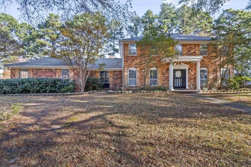 8264 Whispering Pines Cir, Memphis, TN, 38139-3220 | Card Image