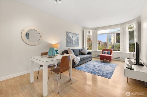 apt-540-2415 2nd Ave, Seattle, WA, 98121-1432 | Card Image