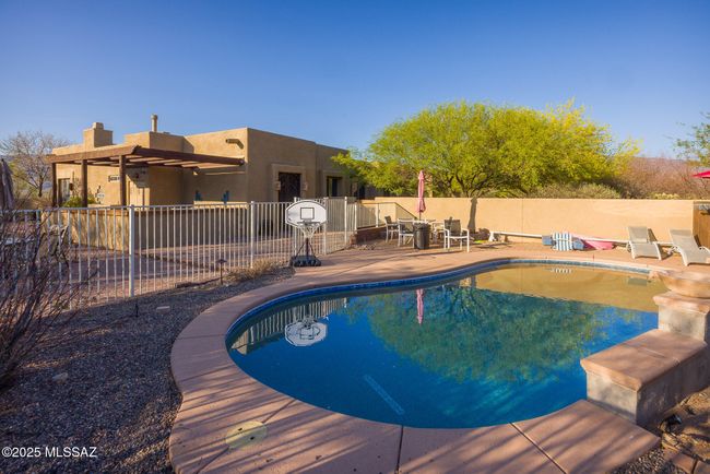 Pool | Image 28