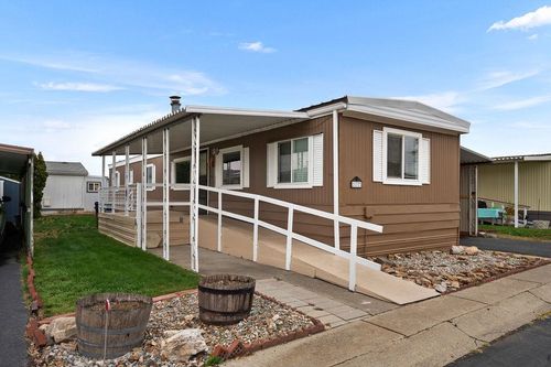1205 E Lyons Ave, Spokane, WA, 99208-5168 | Card Image