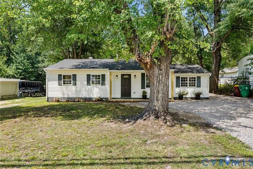205 Holly Hill Dr, Petersburg, VA, 23805-2554 | Card Image