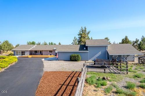 1923 Ne Upas Ave, Redmond, OR, 97756-8560 | Card Image