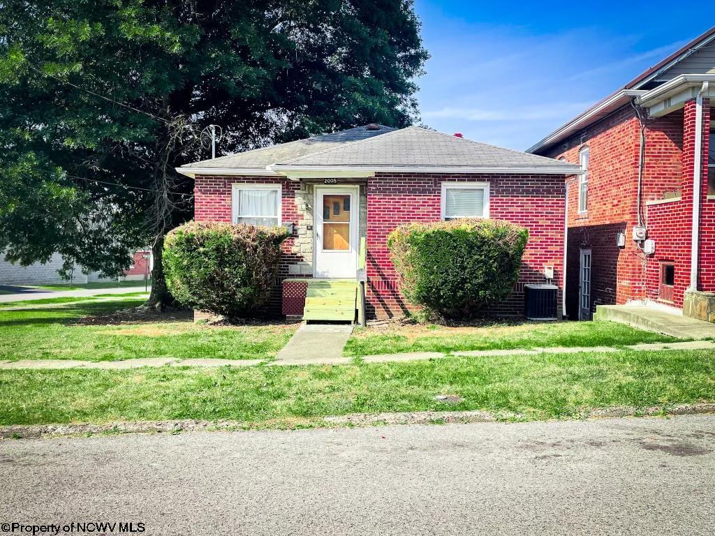Hamill Ave, Clarksburg, WV 26301