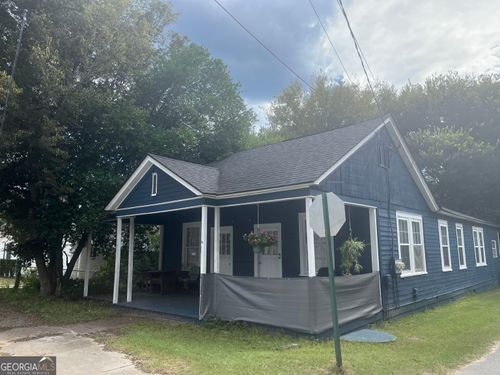 1 W Palmetto St, Porterdale, GA, 30014-1996 | Card Image