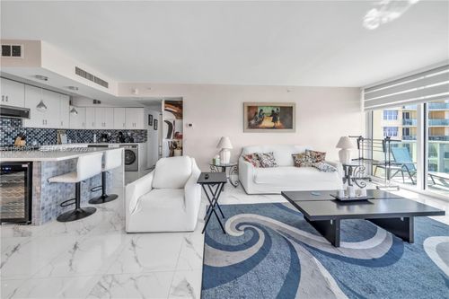 apt-1535-2501 S Ocean Dr, Hollywood, FL, 33019-2662 | Card Image