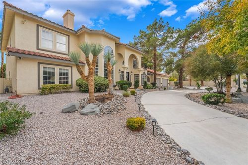 7525 Eldora Ave, Las Vegas, NV, 89117-2968 | Card Image