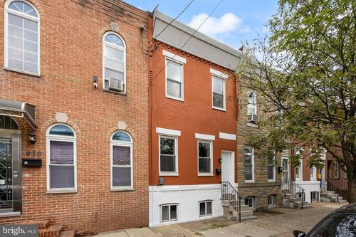 437 Jackson St, PHILADELPHIA, PA, 19148-5704 | Card Image