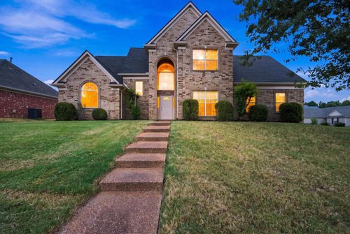 1472 Pemberton Ln, Cordova, TN, 38016-0321 | Card Image