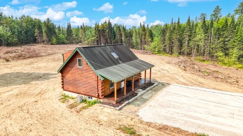 745 Whittier Road, Farmington, ME, 04938 | Card Image