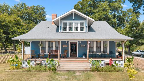 209 Pecan St, Roxton, TX, 75477-2103 | Card Image
