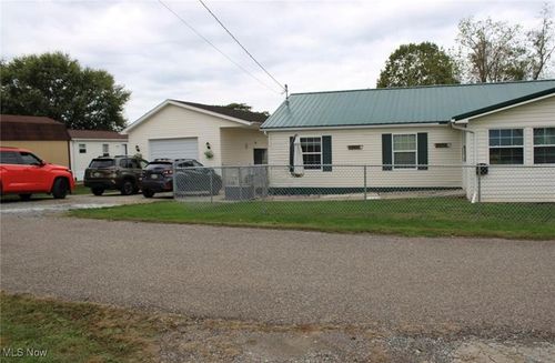 56 3rd St, Rayland, OH, 43943-7807 | Card Image