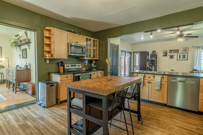 819 1st Street, House other with 2 bedrooms, 2 bathrooms and null parking in New Glarus WI | Image 8