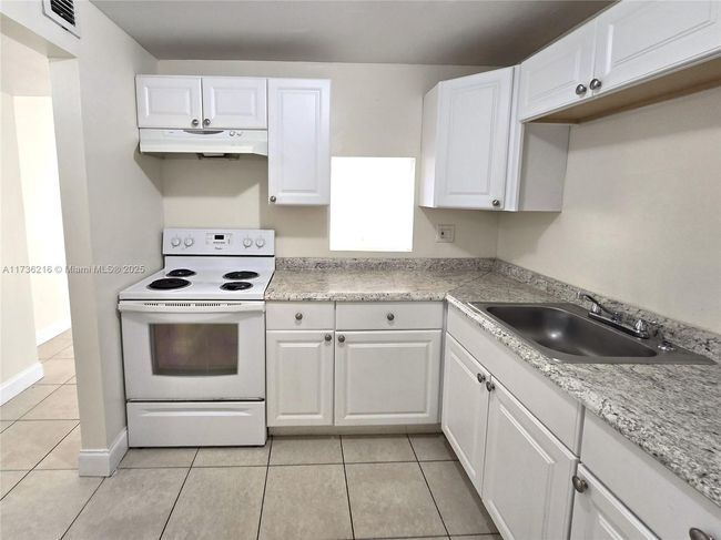 APT-9-1B - 4334 9 Th Ave, Condo with 1 bedrooms, 2 bathrooms and null parking in Deerfield Beach FL | Image 6