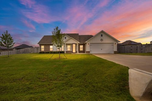 19312 Hickory Cir, Lindale, TX, 75771-7945 | Card Image