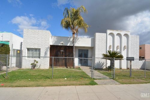 1520 Niles St, Bakersfield, CA, 93305-4806 | Card Image