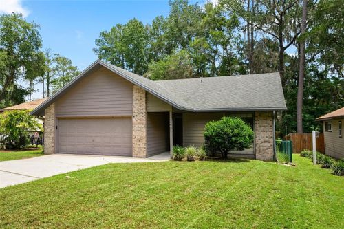 2401 69th Ter, Gainesville, FL, 32606-6393 | Card Image