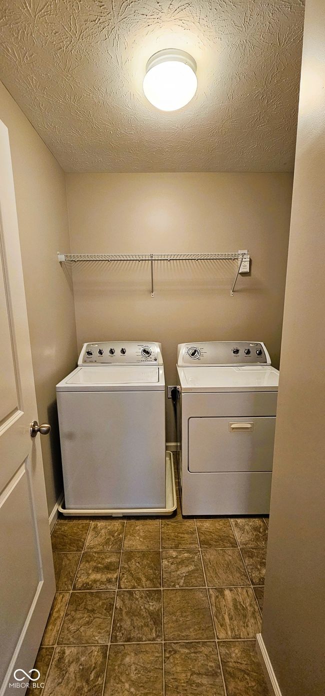 Washer & dryer included | Image 11