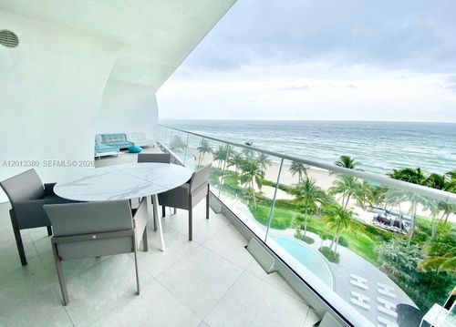 701-16901 Collins Ave, Sunny Isles Beach, FL, 33160-5346 | Card Image