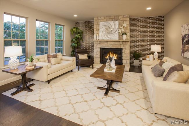 Photo representation of similar home. Some features shown may be optional. | Image 4