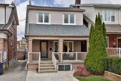 276 Glenholme Ave, House other with 3 bedrooms, 3 bathrooms and 1 parking in York ON | Image 1