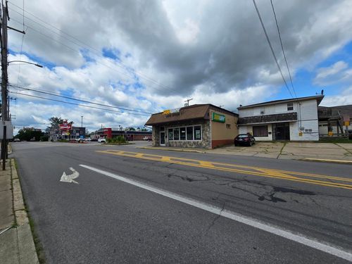 36 S 8th Ave, Clarion, PA, 16214-1535 | Card Image