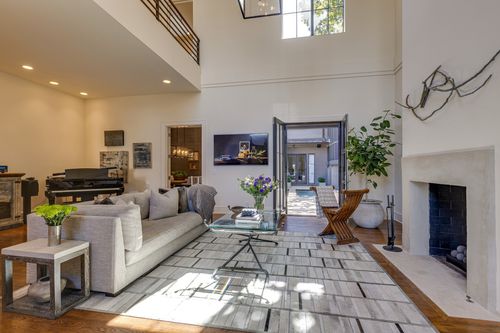3621 W End Ave, Nashville, TN, 37205-2404 | Card Image