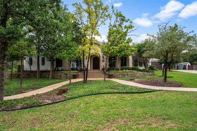 677 Johns Well Court, House other with 4 bedrooms, 4 bathrooms and null parking in Argyle TX | Image 3