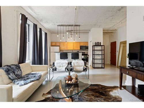 209-444 17th St, Denver, CO, 80202-4463 | Card Image
