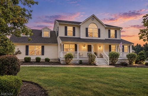 20 Carly Dr, Sussex, NJ, 07461-3049 | Card Image