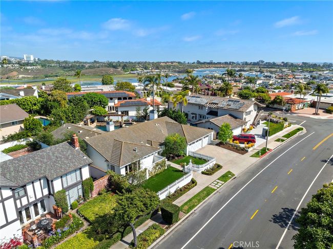1230 Santiago Dr, House other with 5 bedrooms, 3 bathrooms and 3 parking in Newport Beach CA | Image 64