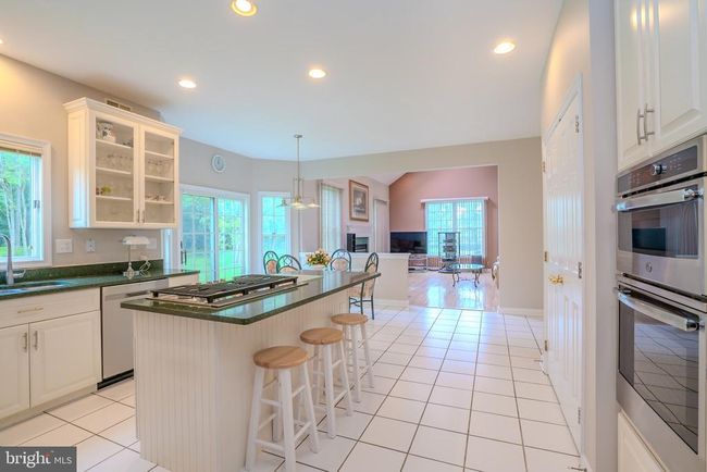 19 Shadow Dr, House other with 4 bedrooms, 3 bathrooms and null parking in PRINCETON JUNCTION NJ | Image 11