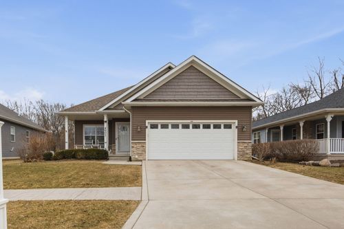 460 O Hagan Drive, Crown Point, IN, 46307 | Card Image