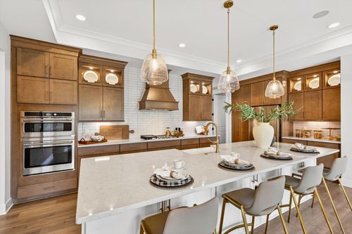 10502 Clare Way, Plain City, OH, 43064-2740 | Card Image
