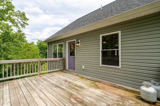 266 Locustdale Loop, House other with 6 bedrooms, 3 bathrooms and null parking in SHENANDOAH VA | Image 47