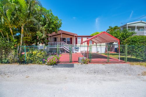 6460 Sunshine St, Stock Island, FL, 33040-5804 | Card Image