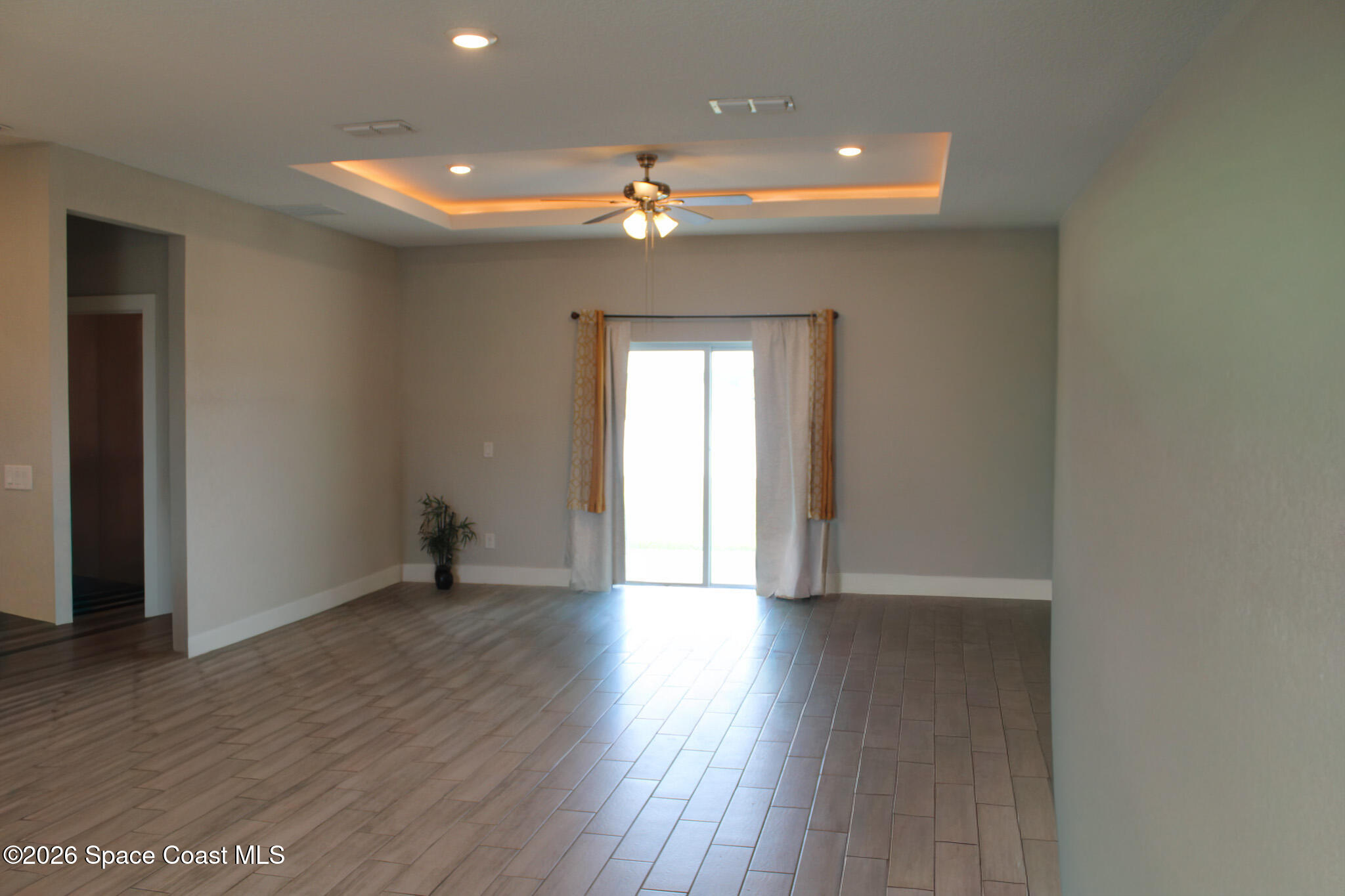 Residential in Poinciana 4