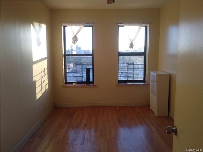 APT-1D - 1160 Colgate Ave, Home with 2 bedrooms, 1 bathrooms and null parking in Bronx NY | Image 4