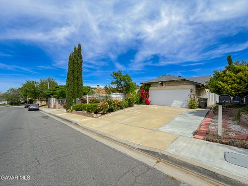 36790 Spanish Broom Drive, Palmdale, CA, 93550 | Card Image