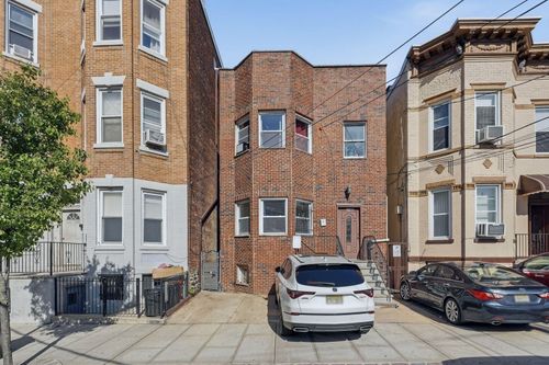 1507 Kerrigan Ave, Union City, NJ, 07087 | Card Image