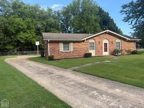 2016 Broadmoor Rd, Jonesboro, AR, 72401-5601 | Card Image