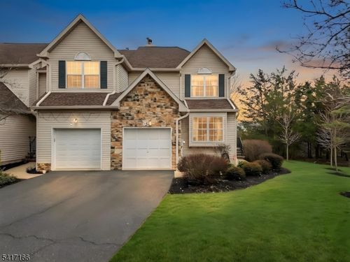 32 Dewitt Ln, Hillsborough, NJ, 08844-8112 | Card Image