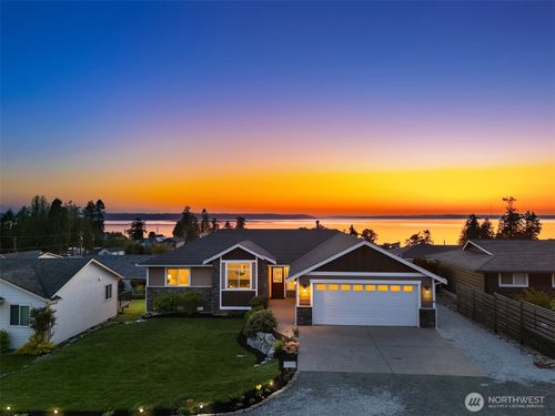 215 Burke Dr, Camano Island, WA, 98282-7325 | Card Image